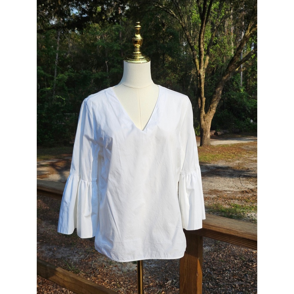 Banana Republic White Cotton V-Neck Bell Sleeve‎ Capsule M